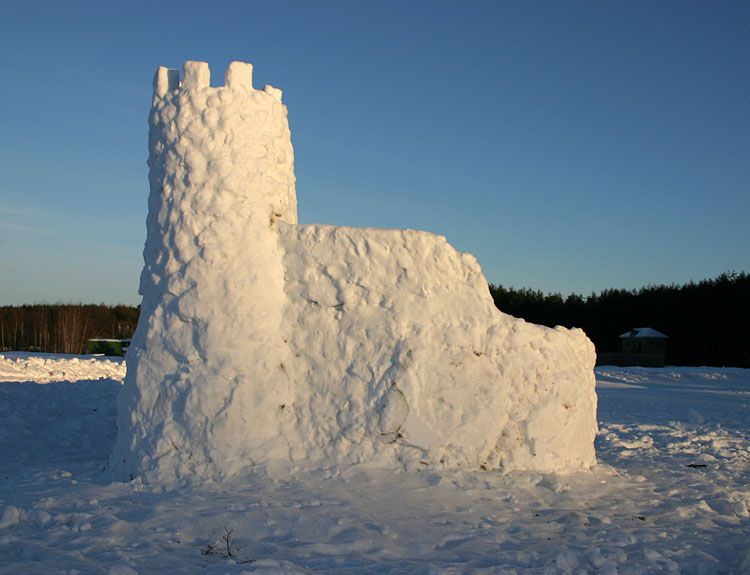 Comment construire une forteresse de neige de vos propres mains
