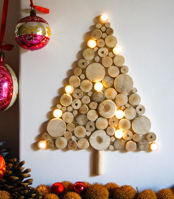 شجرة عيد الميلاد DIY مصنوعة من الخشب